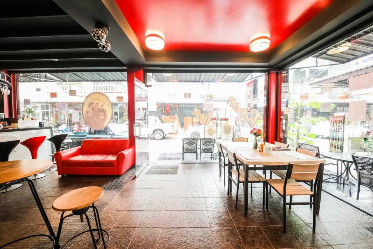 Oyo 244 Roar Inn Patong Ngoại thất bức ảnh